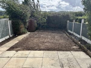 Photo 15- click for photo gallery